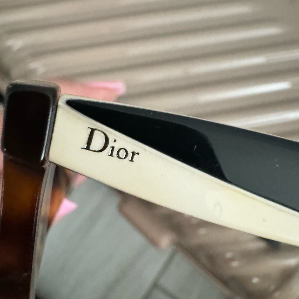 New DIOR eye glasses - Picture 4 of 4